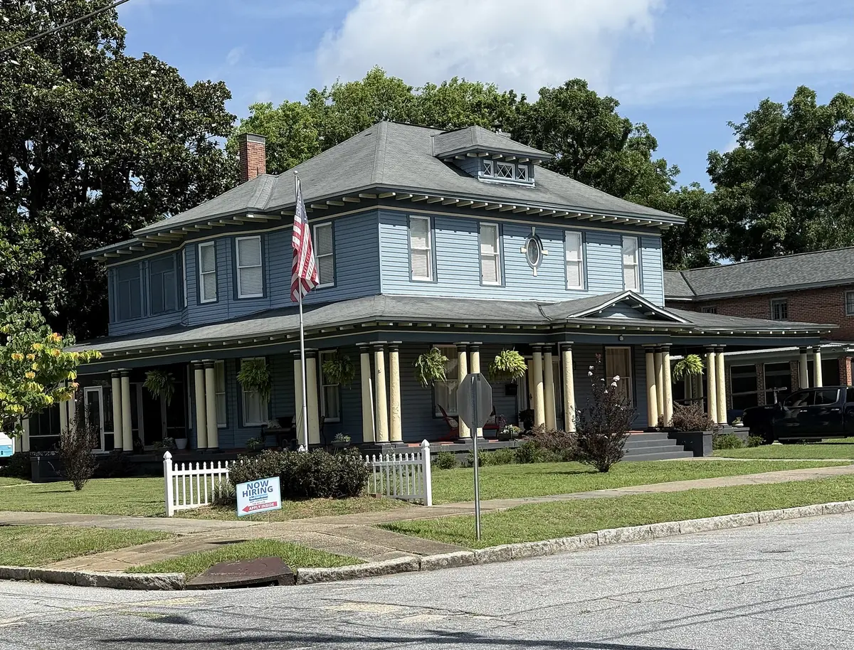 A house with a wraparound porch in the Waverly Terrace neighborhood of Columbus.