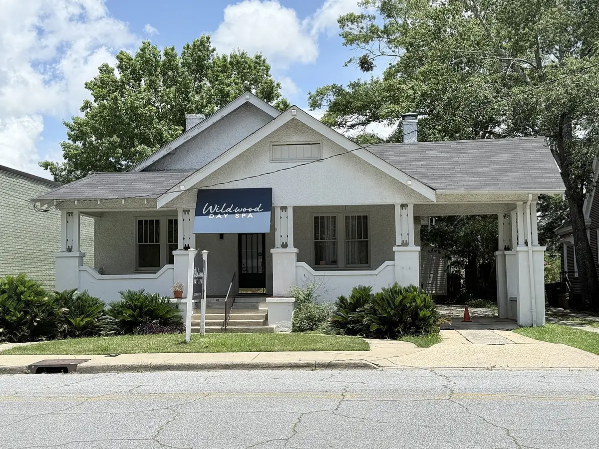 A bungalow in the Hillcrest-Wildwood Circle Historic District in Columbus.