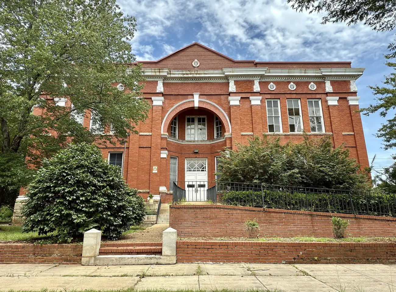 The historic Sixteenth Street School building in Columbus.